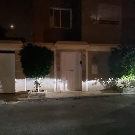 Villa L'Andalousia "10 Minutes From Airport" Ariana Exterior foto